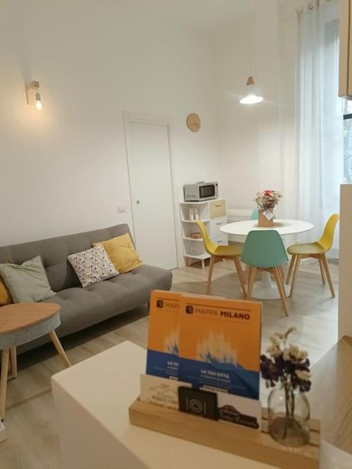 Da Rosa E Pier - Charming Central Apartment Milão Exterior foto